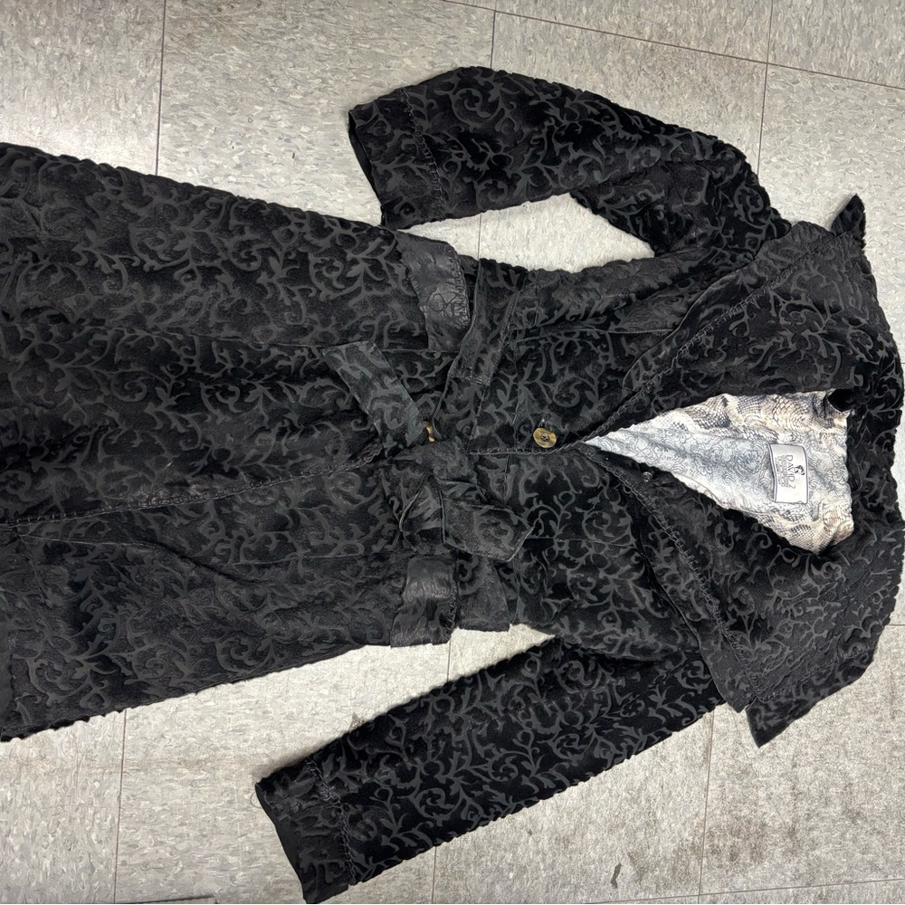 David 2 leather trench coat